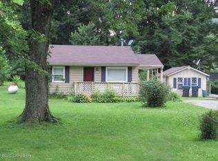 10606 Barricks Rd, Louisville, KY 40229