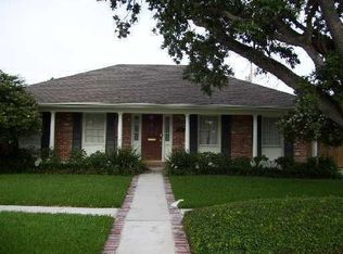 1101 Smith Dr, Metairie, LA 70005