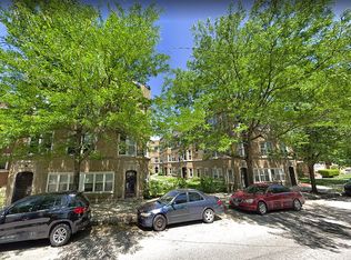 4828 W Addison St #E2, Chicago, IL 60641