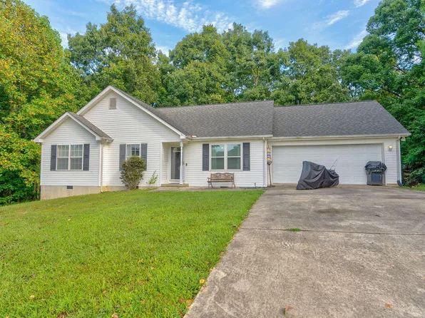 282 Windbrook Dr, Tunnel Hill, GA 30755
