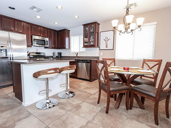 3rd image of 1822 W Oviedo Ct