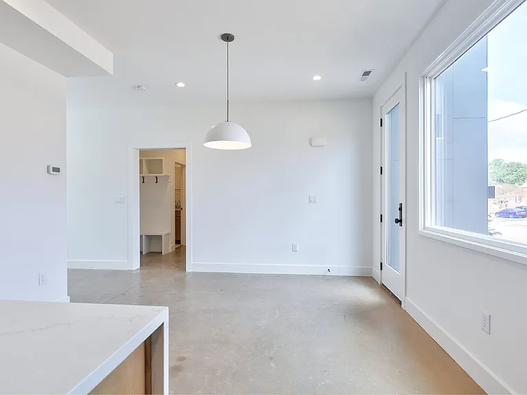 2161 Mayview Rd — Photo 17