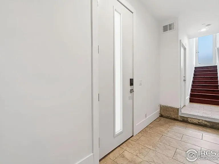 2770 W 22nd Ave — Photo 9