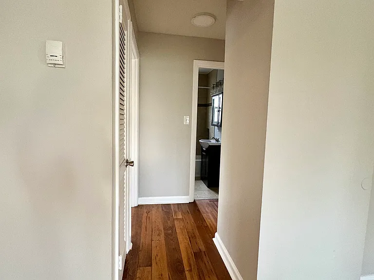 Vernon Cove Apartments — Photo 23