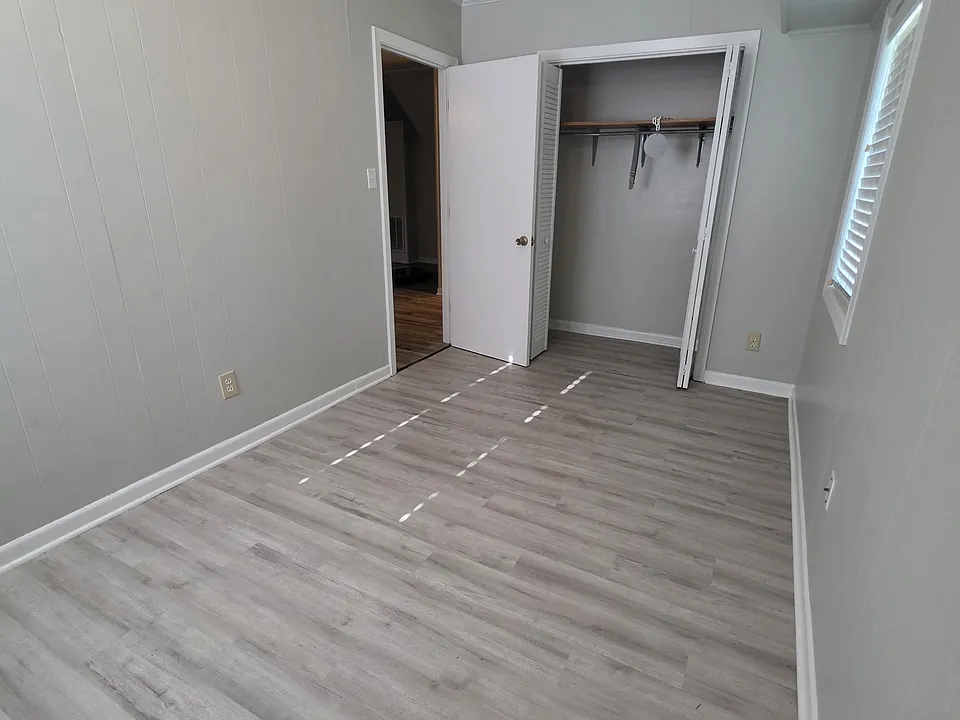 112 Chloe Dr