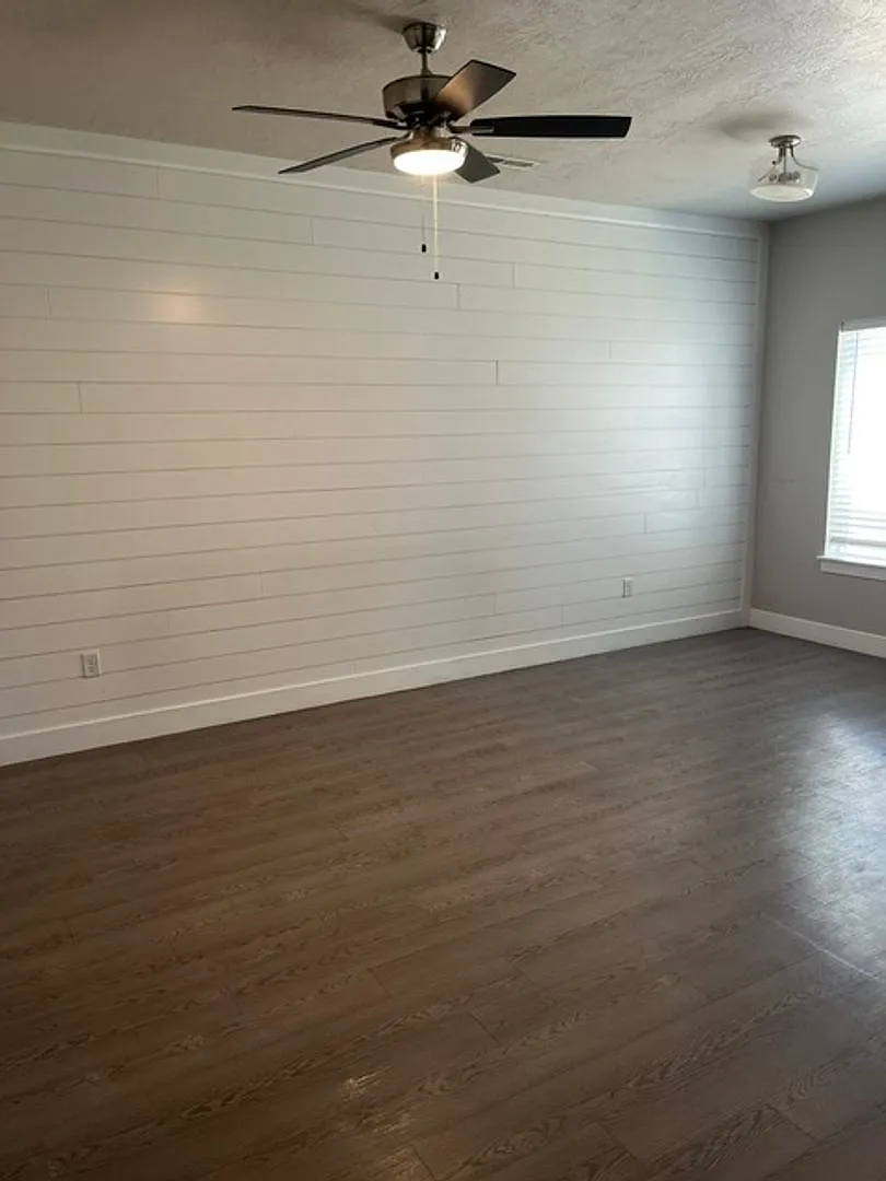 3 Bedroom 2.5 Home on The North End of Cedar City — Photo 3