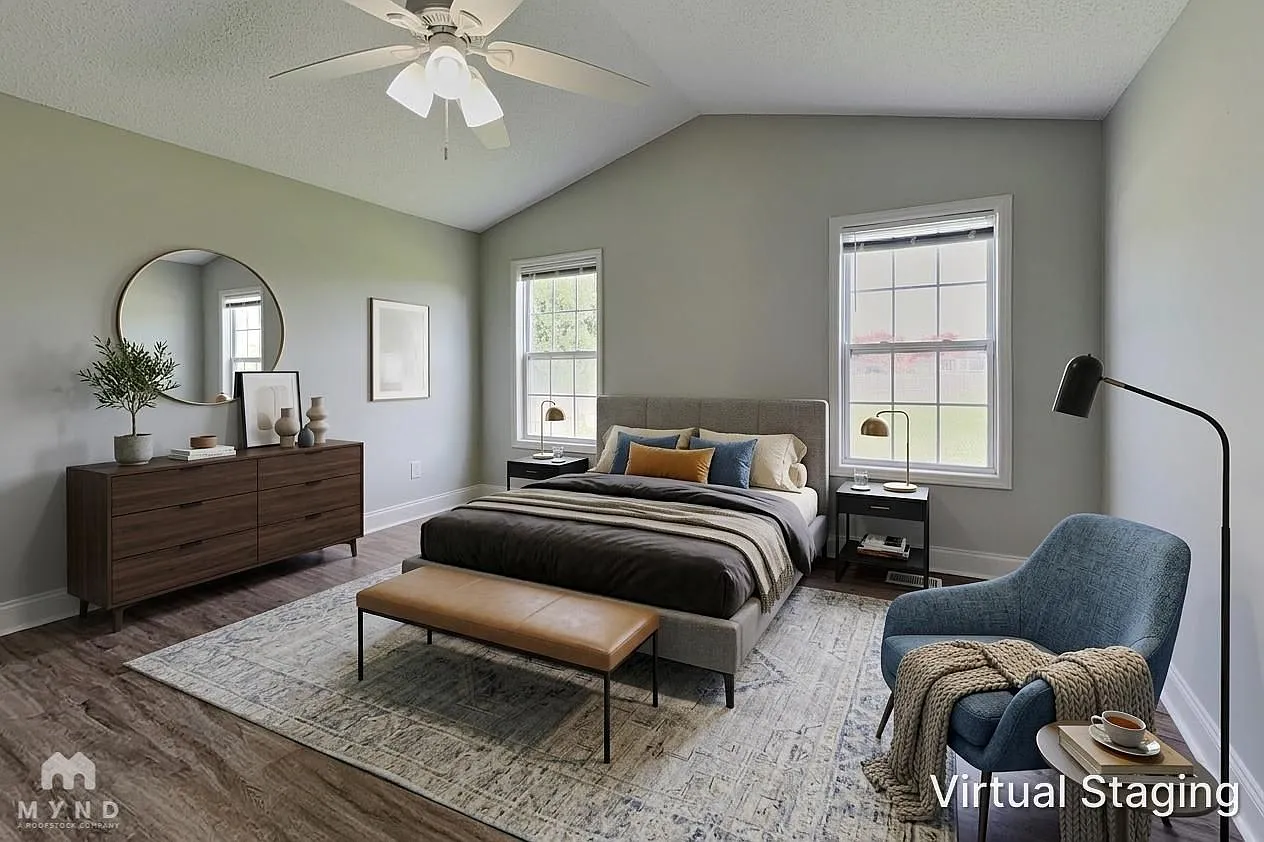 3 bed, 2.0 bath, 1279 sqft, $1,810 — Photo 3