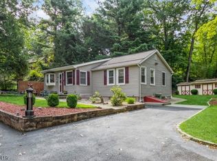 4 Skyland Ave, Haskell, NJ 07420