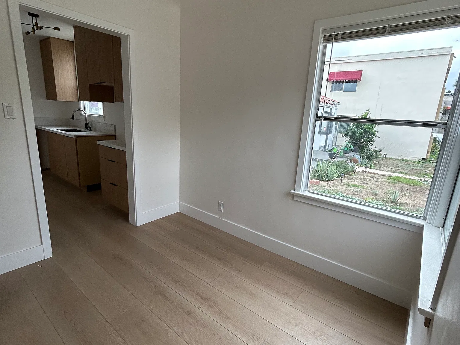1 bed, 700 sqft, $2,500 — Photo 4
