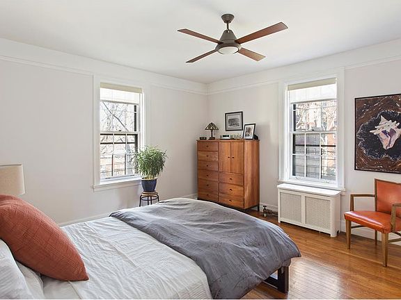 5th image of 33-27 80th St APT 31