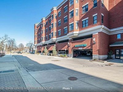 600 Albert Ave APT 414, East Lansing, MI, 48823
