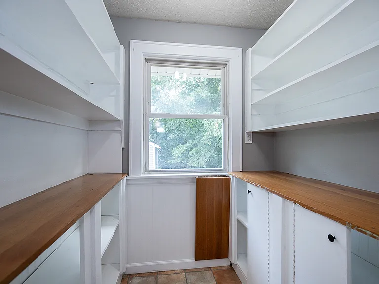 888 Harrison Ave — Photo 12