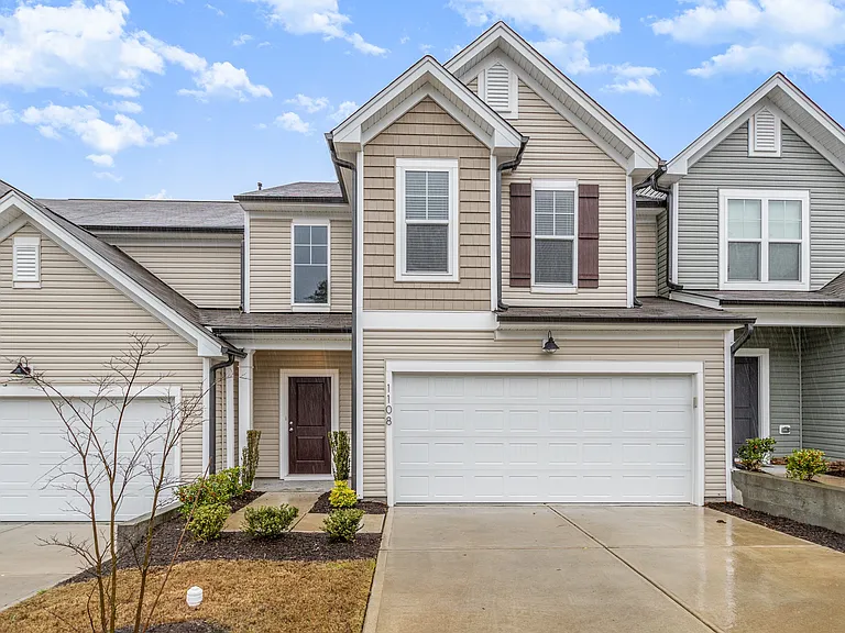 1108 Tigerlily Way — Photo 1