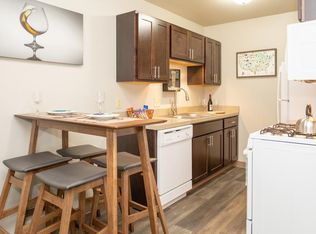 1836 Preston Ct NW APT B43, Grand Rapids, MI 49504