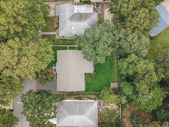 2nd image of 9 Homesite Ct