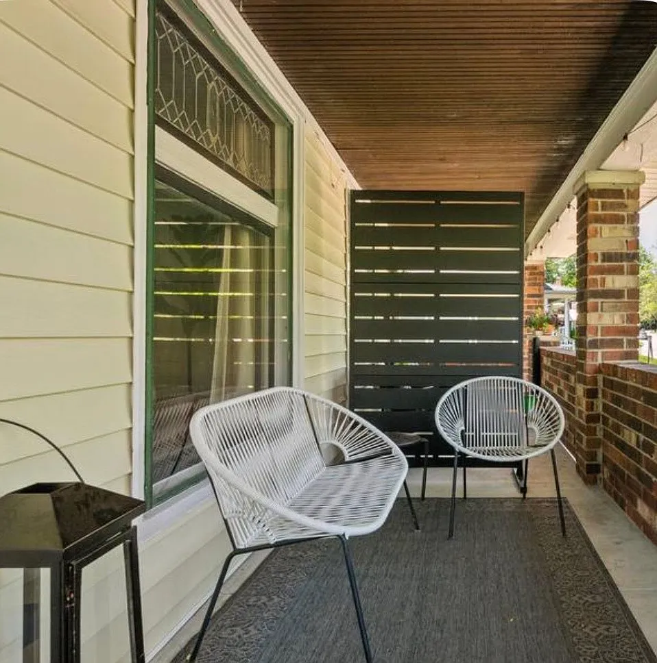 3 bed, 1.5 bath, 2400 sqft, $1,550 — Photo 4
