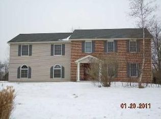 11 Sandy Hill Rd, Hummelstown, PA 17036
