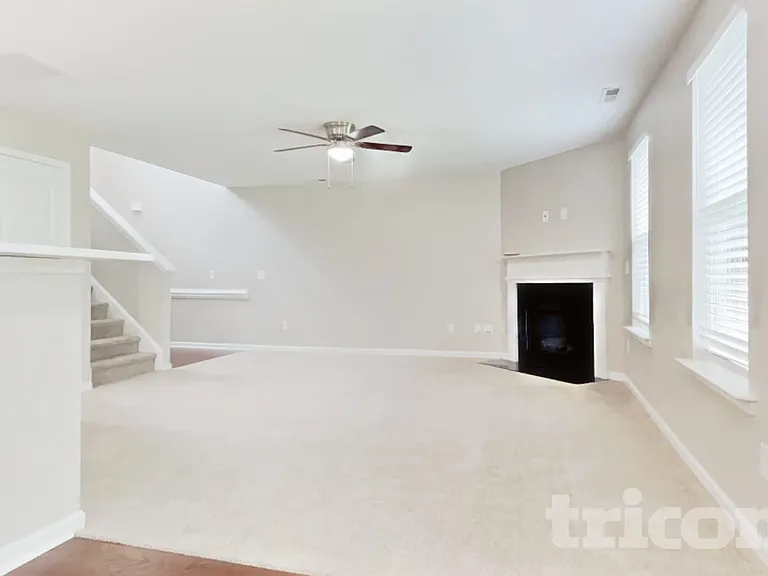 31 Burr Oak Cir — Photo 2