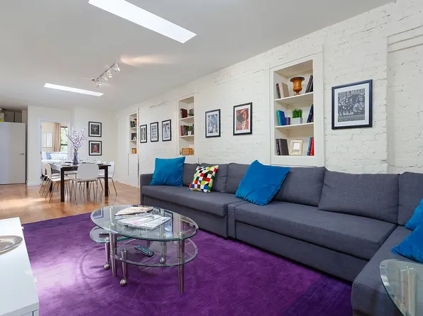 820 10th Ave APT 4, New York, NY 10019