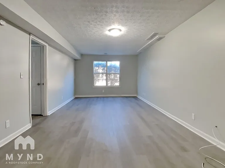315 Renee Dawn Ct — Photo 9