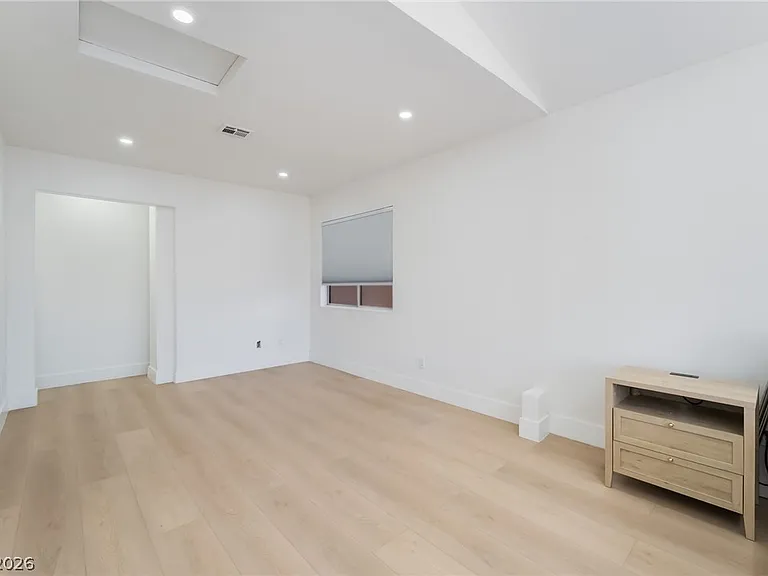 8253 Ruby Mountain Way — Photo 21