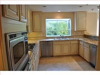 4th image of 106 Horgan Ave