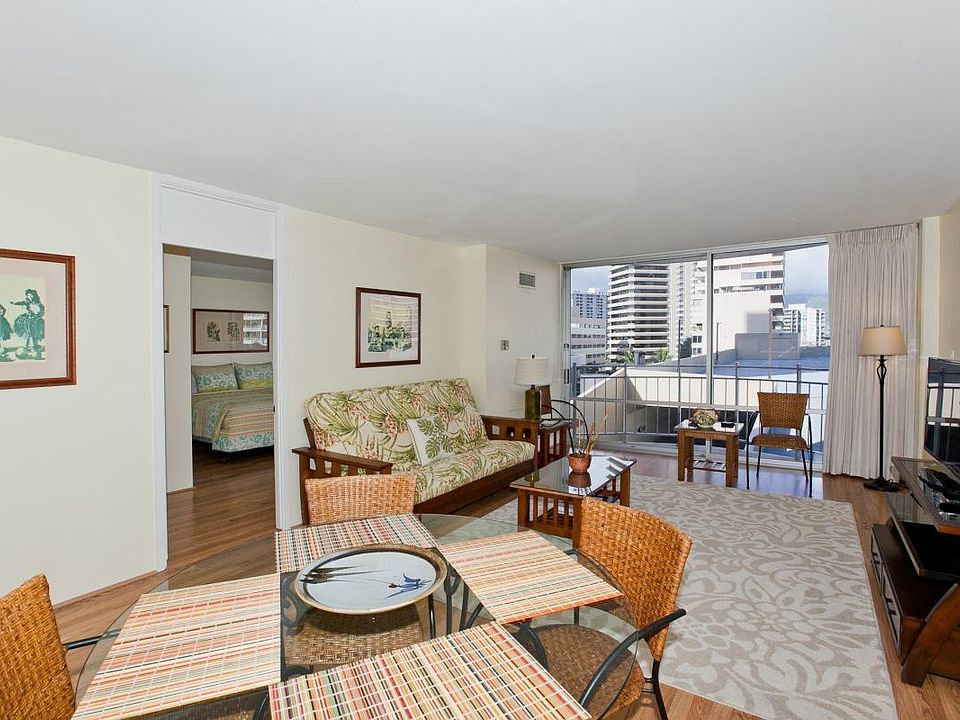 Spacious Living Area