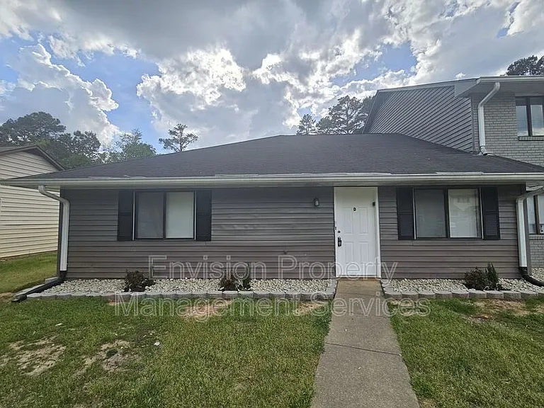 2638 Fieldstone View Ln SE #D — Photo 1