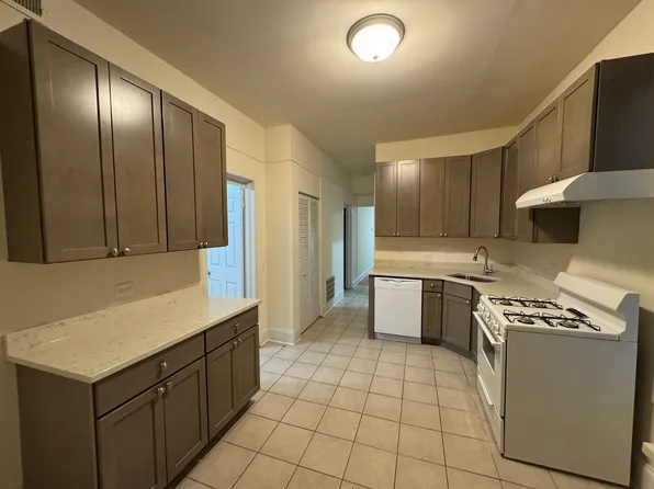 1638 N Fairfield Ave #1, Chicago, IL 60647