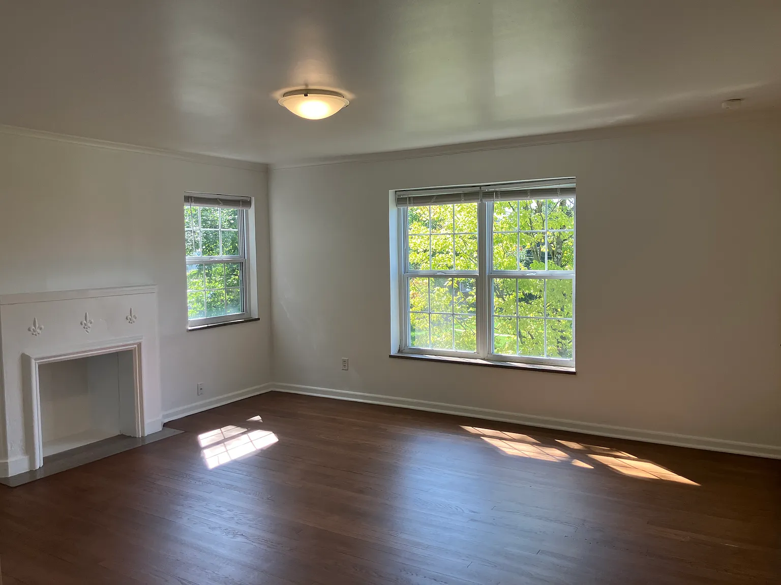2 bed, 1008 sqft, $1,250 — Photo 3