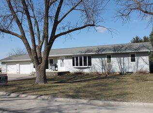 928 7th St, Lake View, IA 51450