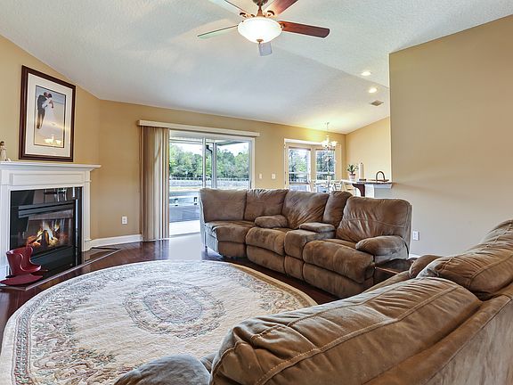 2nd image of 87053 Branch Creek Dr