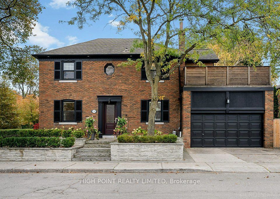1st image of 50 Leadale Ave