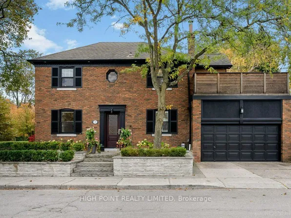 50 Leadale Ave, Toronto, ON M4G 3G1