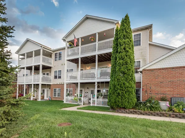 212 Cherry Lane Dr, Milan, MI 48160