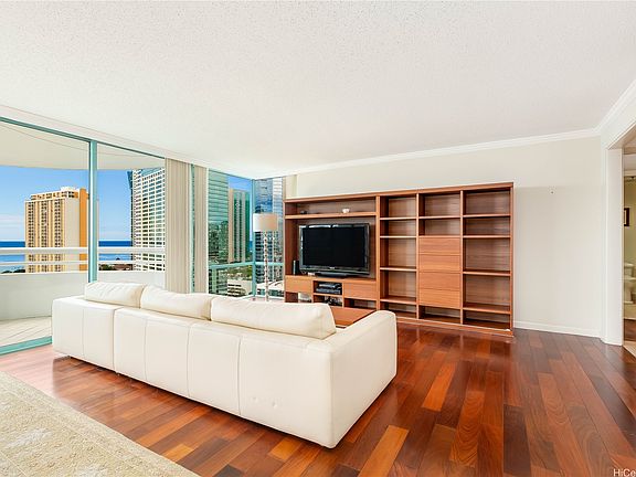 3rd image of 1341 Kapiolani Blvd APT 21B