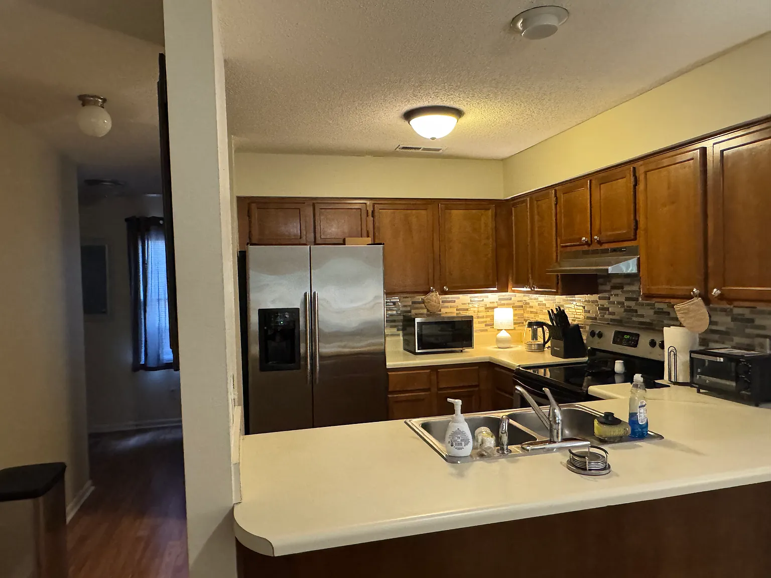 2 bed, $2,400 — Photo 4