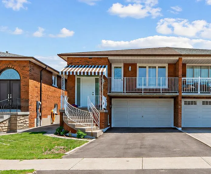 33 Arthur Griffith Dr #A — Photo 1