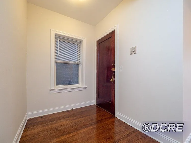 1311 W Winnemac Ave #2 — Photo 4