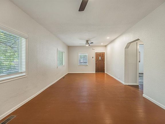 4th image of 518 N Park Avenue