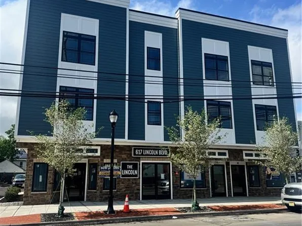 617 Lincoln Blvd #2C, Middlesex, NJ 08846