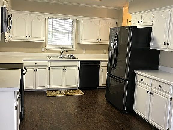 4th image of 117 Northgate Dr