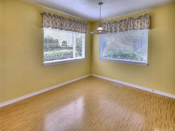 5th image of 1723 S Jackson Ave