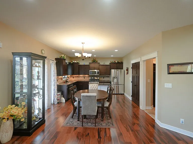 14820 Horton Ave — Photo 7