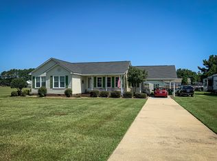 5258 Alonza Ln, Bailey, NC 27807