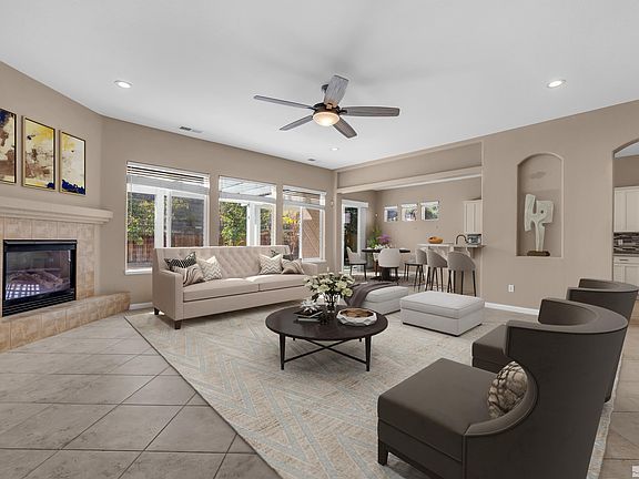 4th image of 2893 Oxley Dr