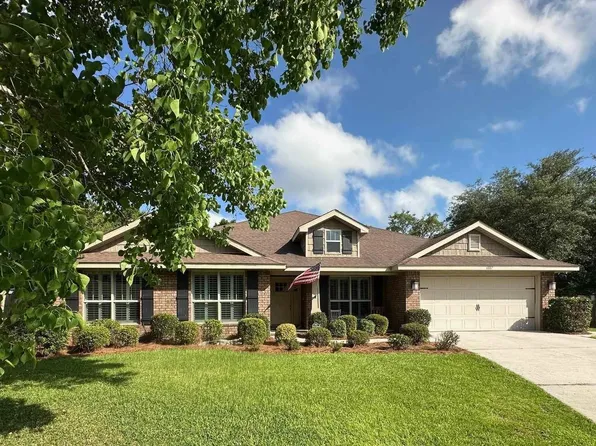 6887 Gaspar Ct, Navarre, FL 32566
