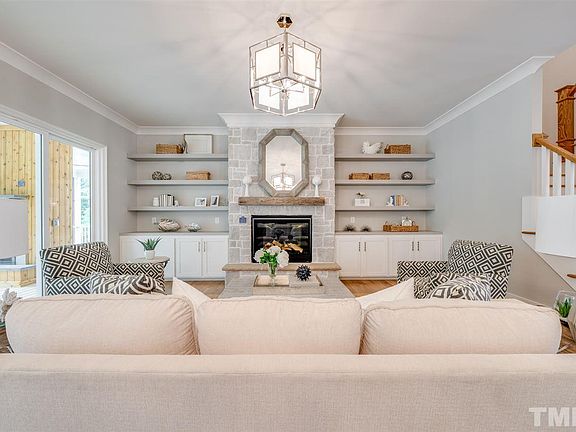 3rd image of 4132 Green Chase Way