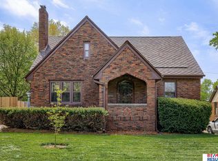 4301 Poppleton Ave, Omaha, NE 68105