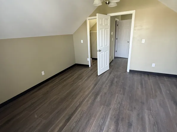 27 S Tuxedo St #8, Indianapolis, IN 46201